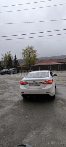 Hyundai Avante 2015, 193,000 km - 1.6 л - Qusar