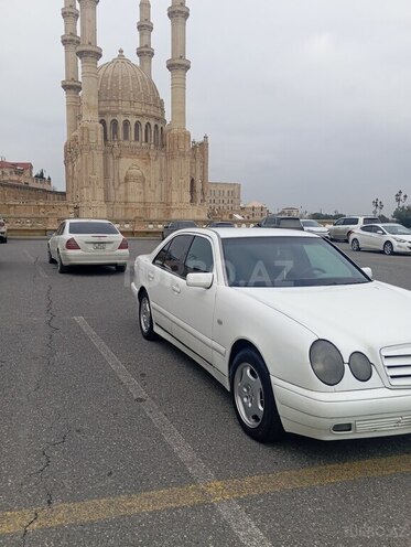 Mercedes E 220 d 1999, 700,000 km - 2.2 l - Bakı