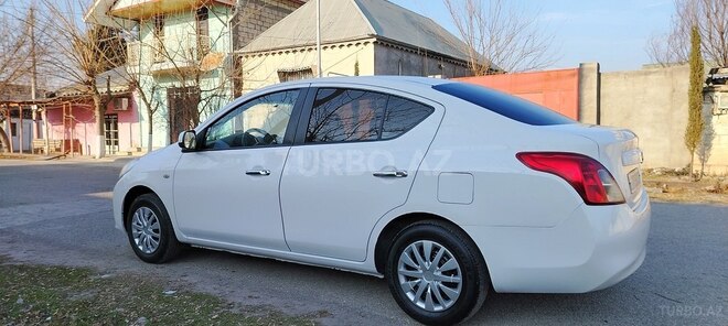 Nissan Sunny 2013, 293,000 km - 1.5 l - Kürdəmir