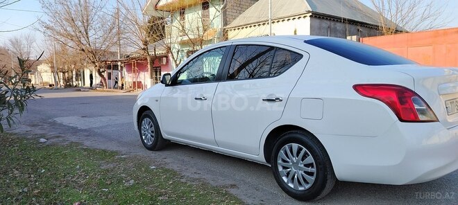 Nissan Sunny 2013, 293,000 km - 1.5 l - Kürdəmir