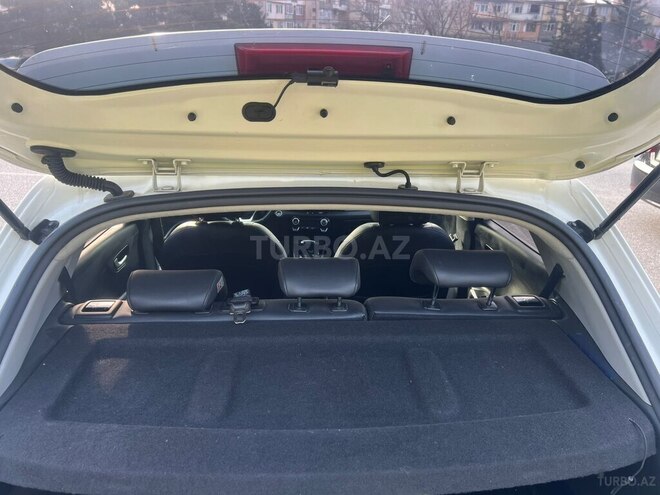 Kia Stonic 2017, 219,000 km - 1.6 л - Bakı