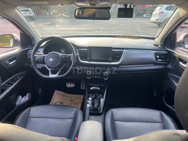 Kia Stonic 2017, 219,000 km - 1.6 л - Bakı