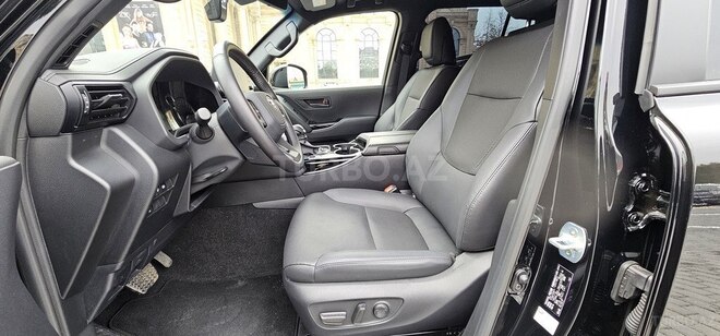 Toyota Land Cruiser 2024, 4,200 km - 4.0 l - Bakı