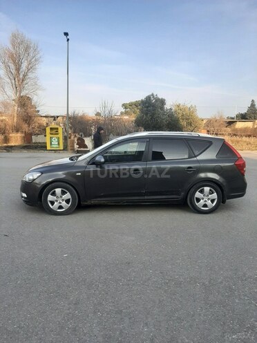 Kia Ceed 2010, 217,000 km - 1.6 l - Sumqayıt