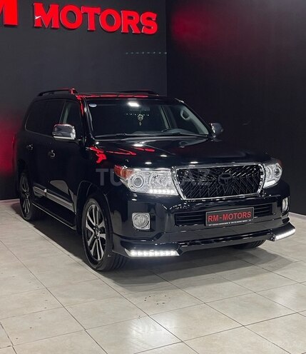 Toyota Land Cruiser-6