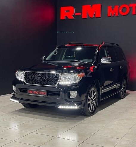 Toyota Land Cruiser-4