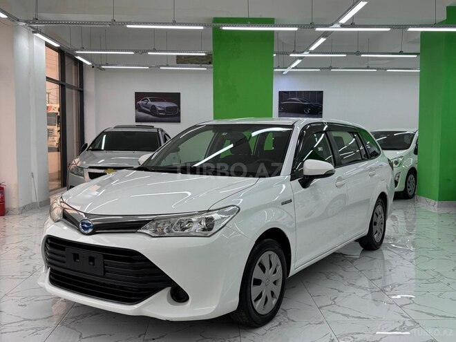 Toyota Corolla Fielder-4