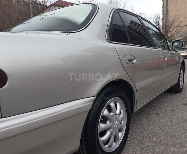 Hyundai Sonata 1997, 280,000 km - 2.0 л - Bakı