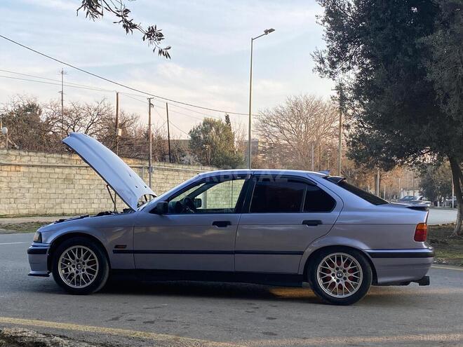 BMW 318 1994, 250,000 km - 1.8 l - Sumqayıt
