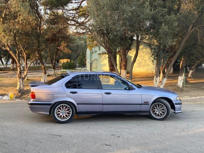 BMW 318 1994, 250,000 km - 1.8 l - Sumqayıt