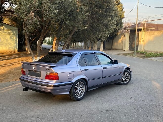 BMW 318 1994, 250,000 km - 1.8 l - Sumqayıt