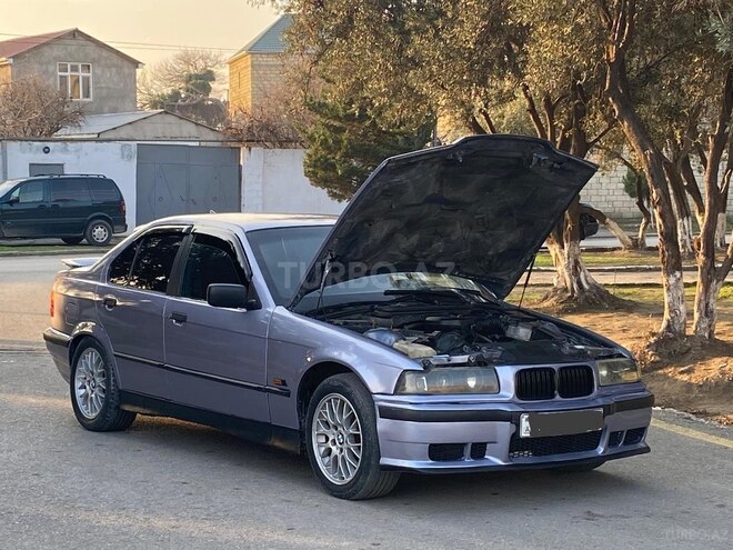 BMW 318 1994, 250,000 km - 1.8 l - Sumqayıt
