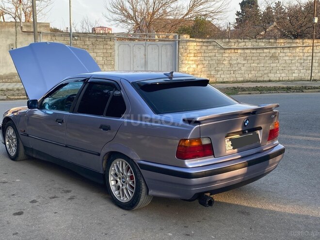 BMW 318 1994, 250,000 km - 1.8 l - Sumqayıt