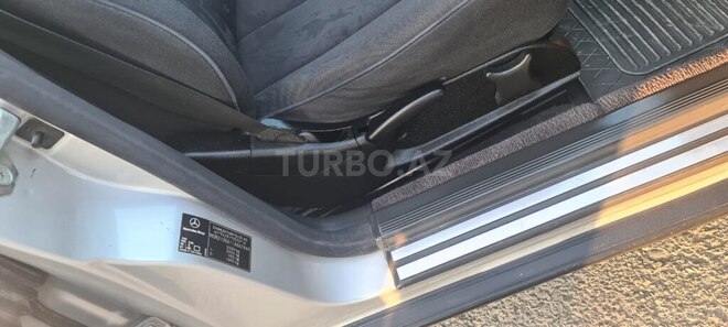 Mercedes E 240 1999, 392,000 km - 2.4 l - Bərdə