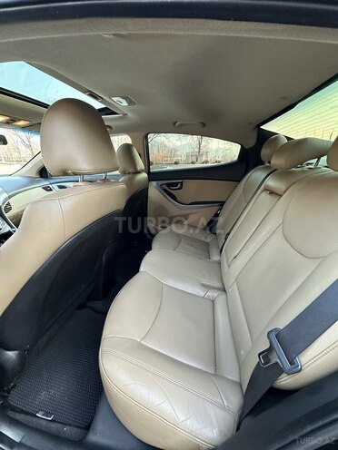Hyundai Elantra 2013, 158,958 km - 1.8 l - Qəbələ