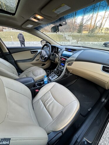 Hyundai Elantra 2013, 158,958 km - 1.8 l - Qəbələ