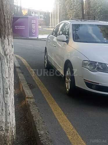 Volkswagen Passat 2006, 285,000 km - 2.0 l - Bakı