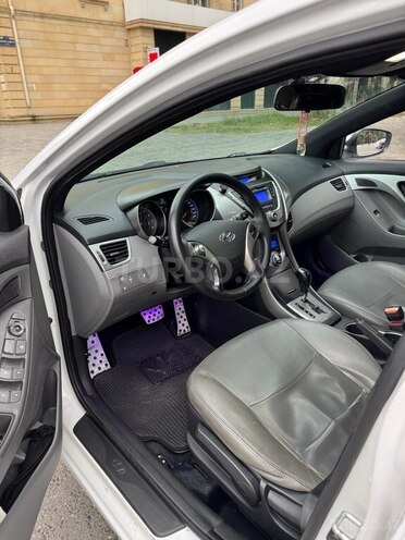 Hyundai Elantra 2012, 278,800 km - 1.6 l - Sumqayıt