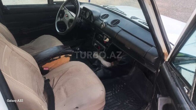 LADA (VAZ) 21011 1992, 98,000 km - 1.5 l - Sabirabad