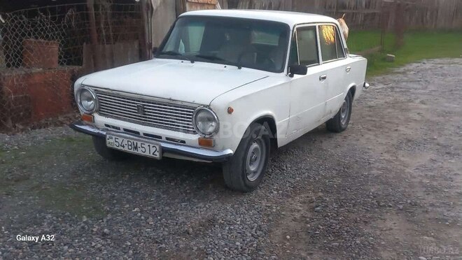 LADA (VAZ) 21011 1992, 98,000 km - 1.5 l - Sabirabad