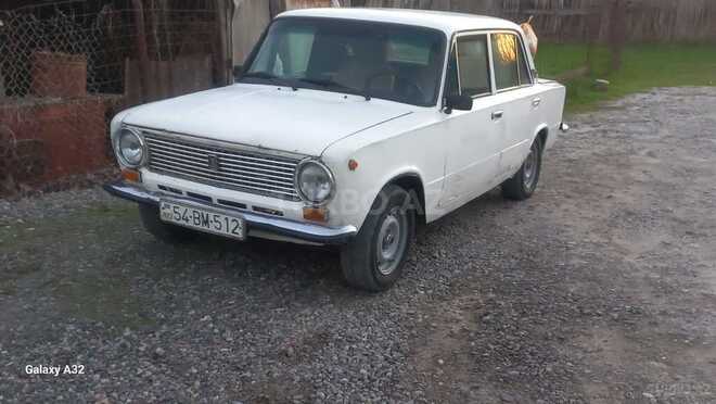 LADA (VAZ) 21011 1992, 98,000 km - 1.5 l - Sabirabad