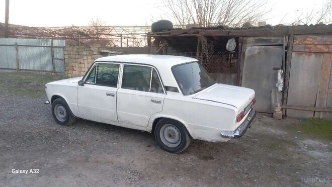 LADA (VAZ) 21011 1992, 98,000 km - 1.5 l - Sabirabad