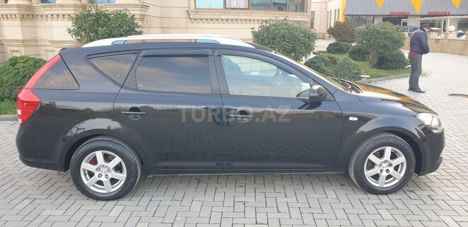 Kia Ceed 2010, 267,000 km - 1.4 l - Bakı