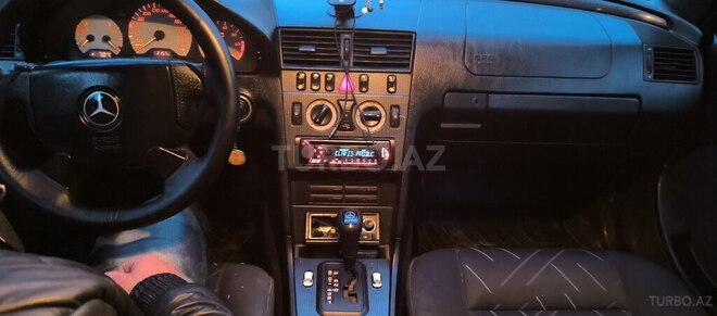Mercedes C 230 1997, 309,404 km - 2.3 л - Quba