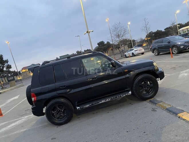 Mitsubishi Pajero io 1999, 289,900 km - 1.8 л - Bakı