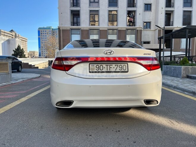 Hyundai Grandeur 2014, 220,000 km - 2.4 l - Bakı