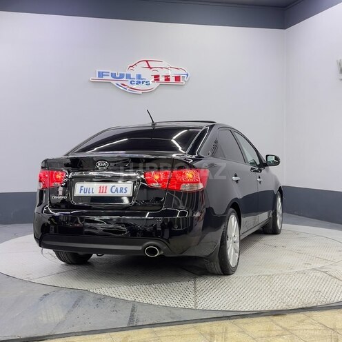 Kia Cerato-7