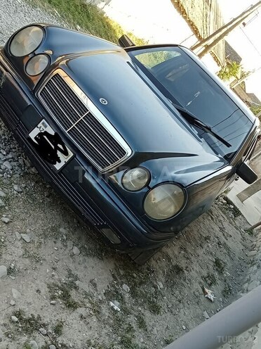 Mercedes E 220 1997, 555,555 km - 2.2 l - Şəki