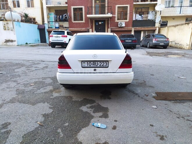 Mercedes C 180 1995, 345,698 km - 1.8 l - Bakı