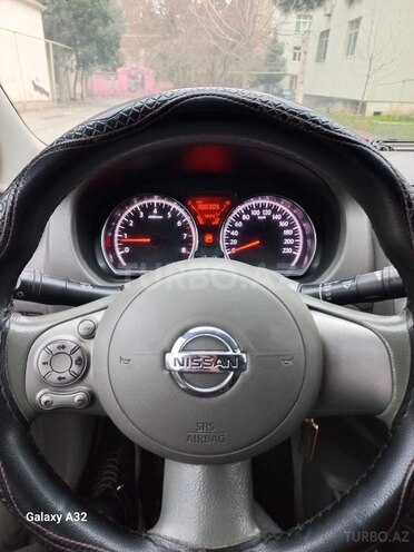 Nissan Sunny 2012, 300,309 km - 1.5 л - Bakı