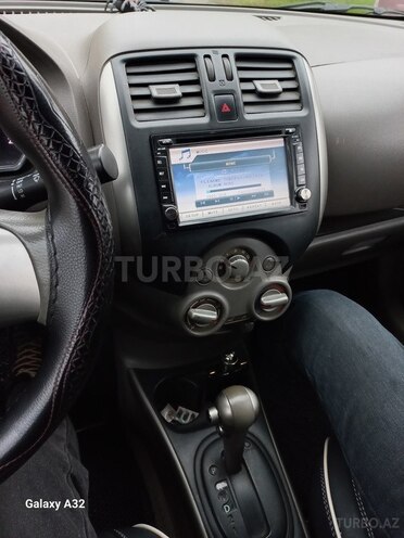Nissan Sunny 2012, 300,309 km - 1.5 л - Bakı