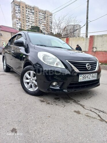 Nissan Sunny 2012, 300,309 km - 1.5 л - Bakı