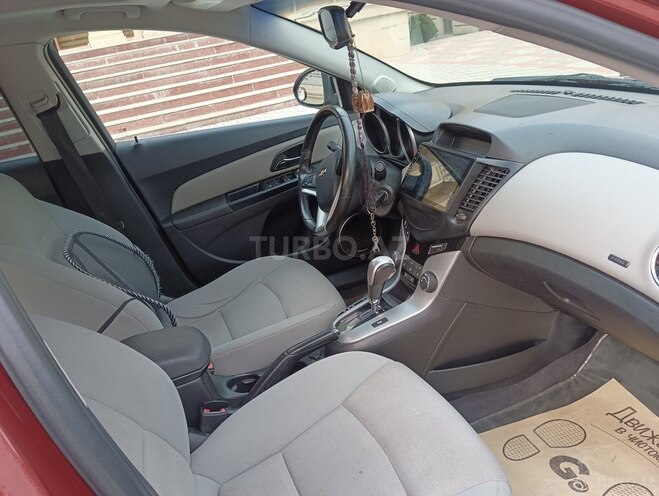 Chevrolet Cruze-6