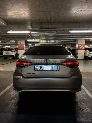 Toyota Corolla 2019, 58,000 km - 1.6 l - Bakı