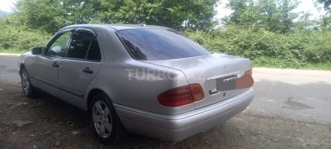 Mercedes E 290 1998, 254,786 km - 2.9 l - Masallı