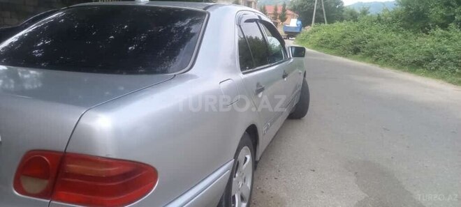 Mercedes E 290 1998, 254,786 km - 2.9 l - Masallı