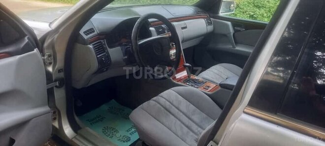 Mercedes E 290 1998, 254,786 km - 2.9 l - Masallı