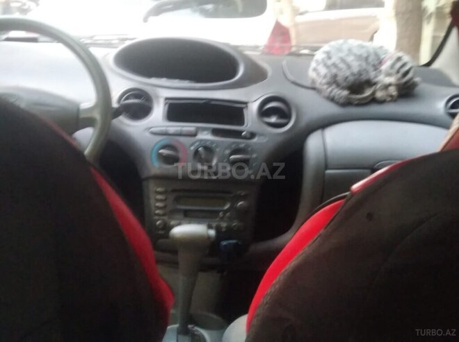 Toyota Vitz 2001, 275,000 km - 1.0 l - Bakı