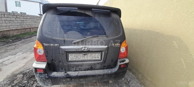 Hyundai Terracan 2001, 280,000 km - 2.9 л - Bakı