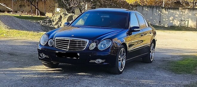 Mercedes E 270 2003, 280,000 km - 2.7 л - Goranboy