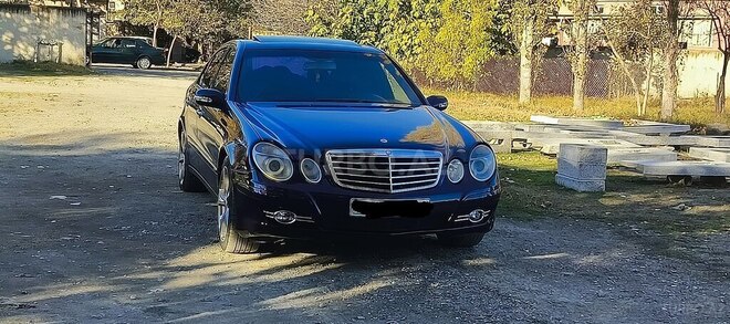 Mercedes E 270 2003, 280,000 km - 2.7 л - Goranboy