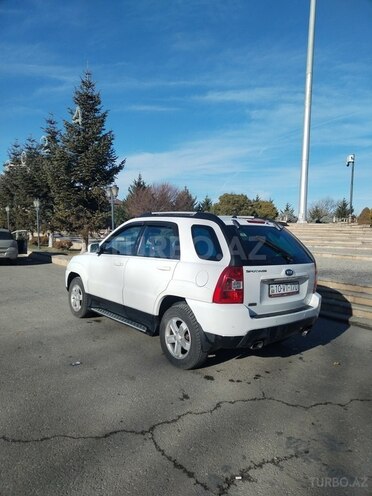 Kia Sportage 2008, 250,000 km - 2.0 л - Qusar