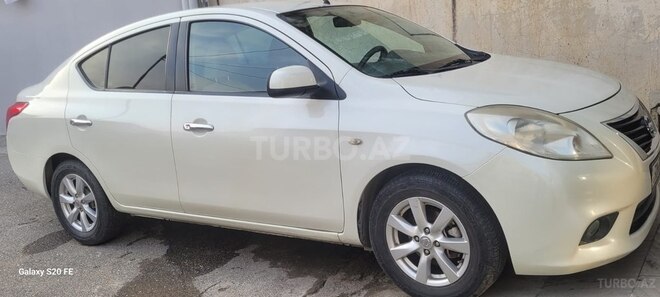 Nissan Sunny 2012, 240,000 km - 1.5 l - Bakı