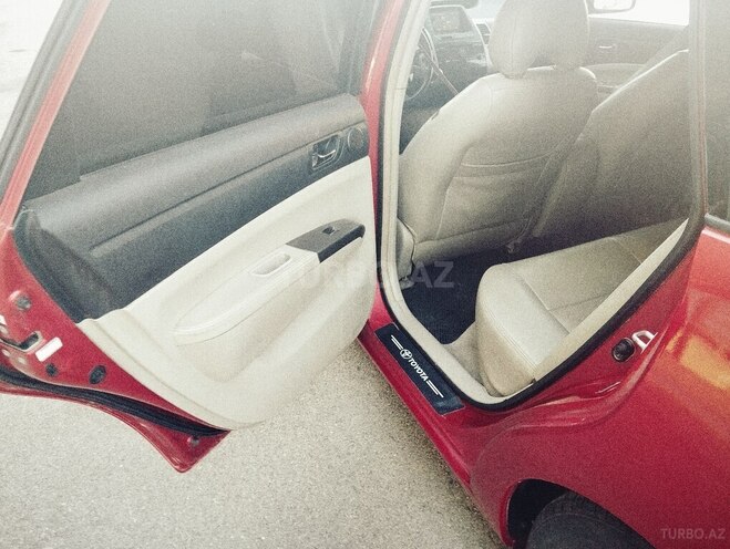 Toyota Prius 2008, 328,000 km - 1.5 l - Salyan
