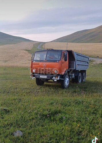 KamAz 55111 1987, 823,444 km - 11.0 l - Bakı