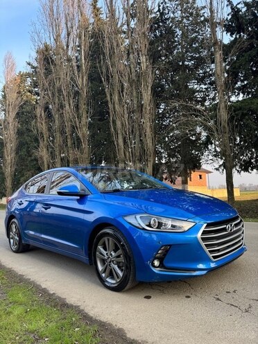 Hyundai Avante 2015, 196,000 km - 1.6 l - Masallı